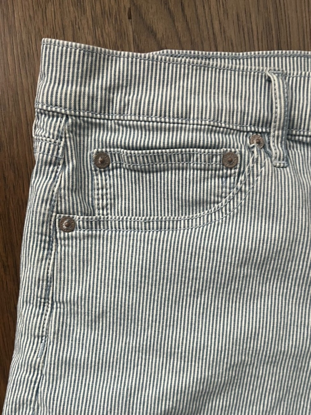 AMERICAN EAGLE Striped Denim Shorts Raw Hem Stretch Size 12 - Picture 7 of 10